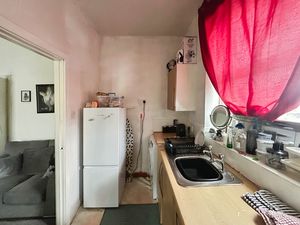 Photo 7- click for photo gallery